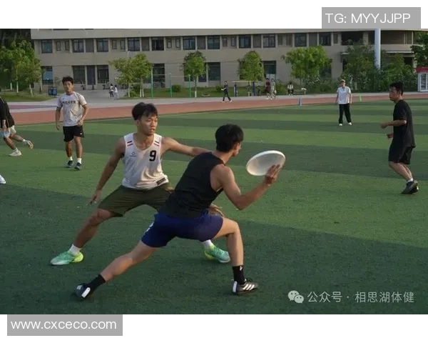 耐力与团队协作：西安飞盘队的竞技精神与成长之路